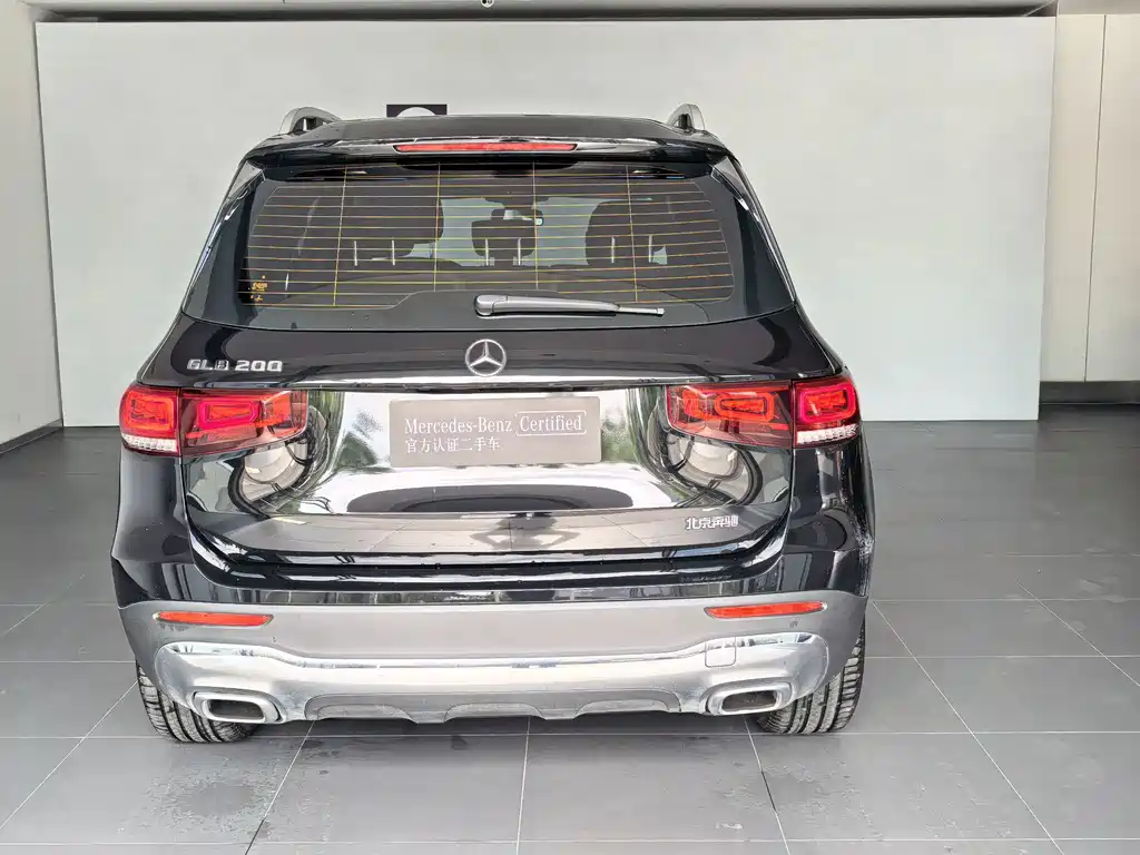 Mercedes-Benz GLB — миниатюра 4