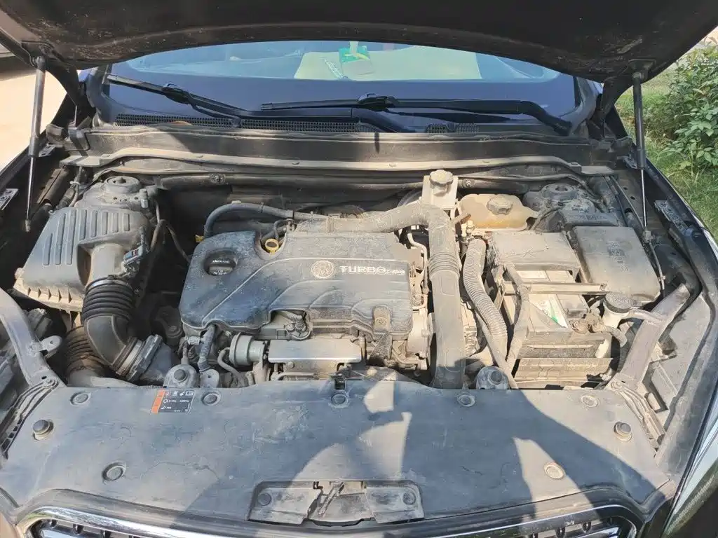 Buick Envision Plus — миниатюра 11