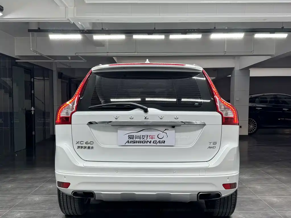 Volvo XC60 — миниатюра 6