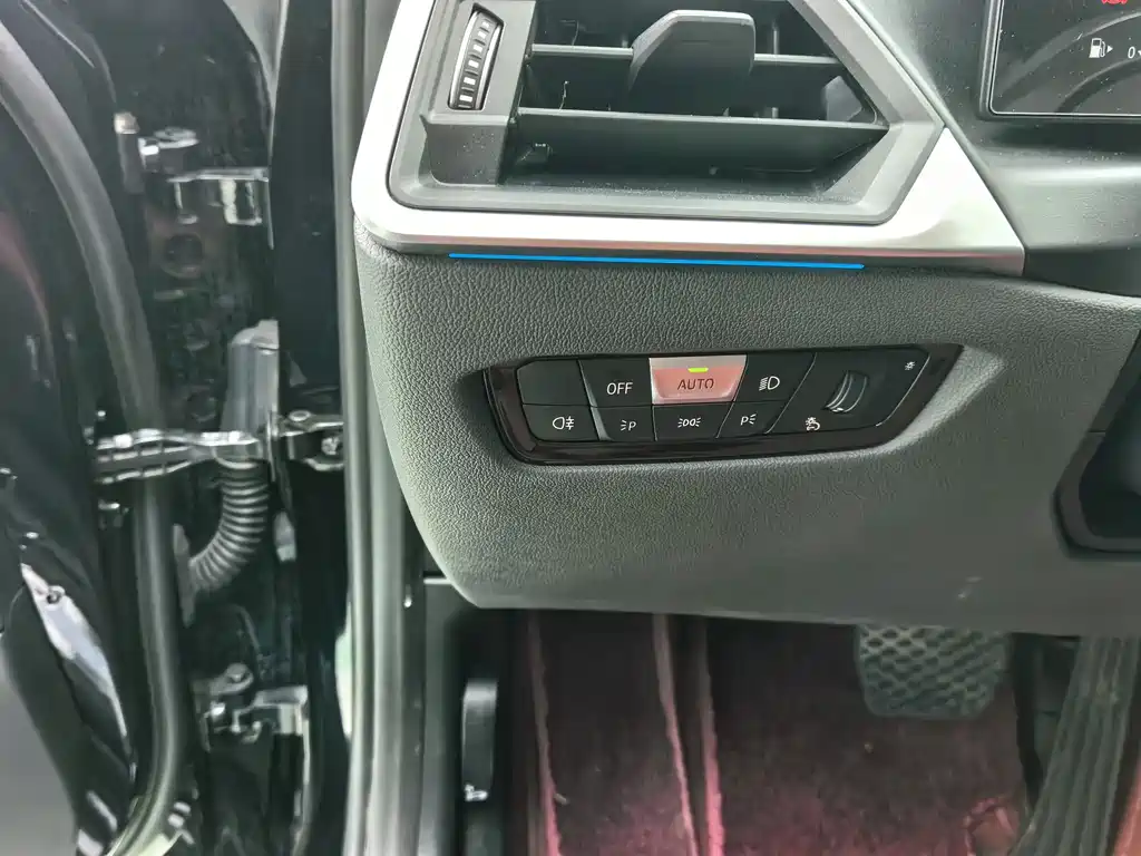 BMW 3 Series — миниатюра 15