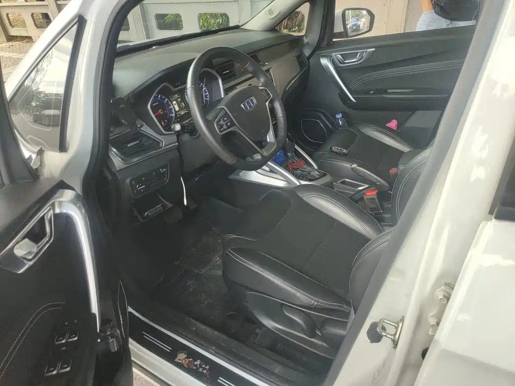 Geely Vision X3 — миниатюра 14