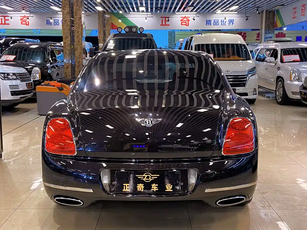 Bentley Flying Spur — миниатюра 6