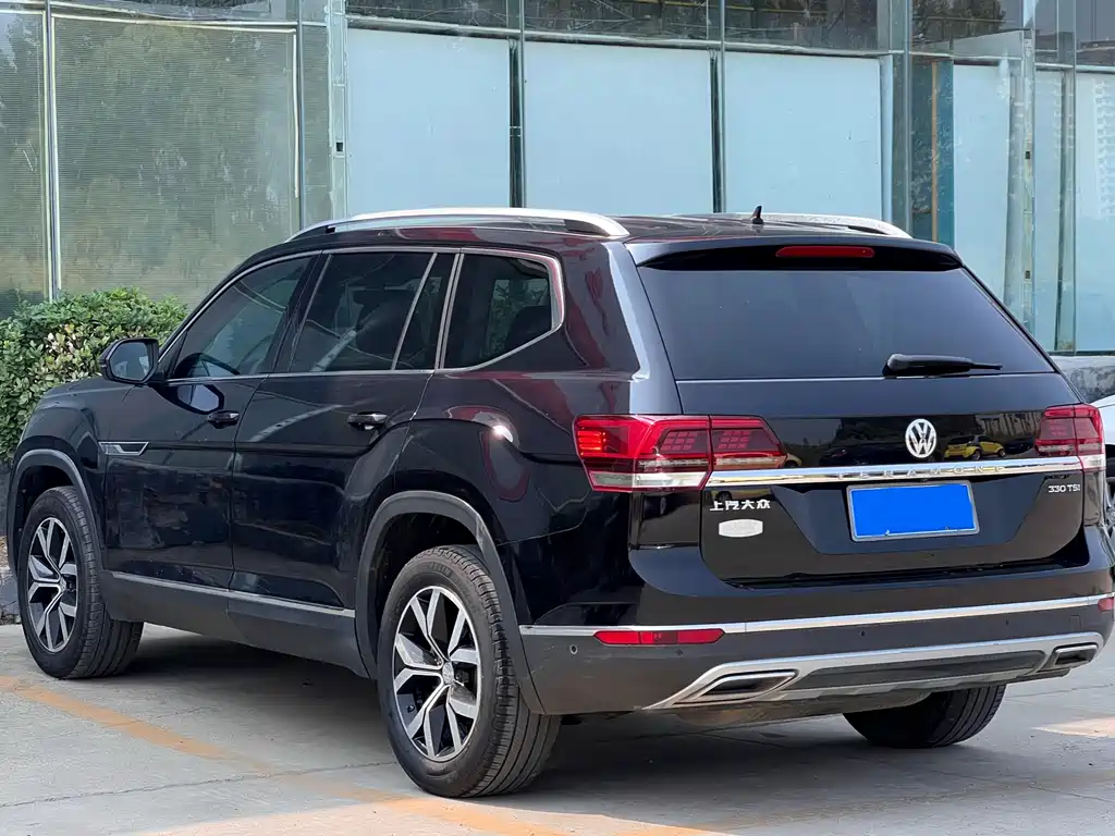 Volkswagen Teramont — миниатюра 9