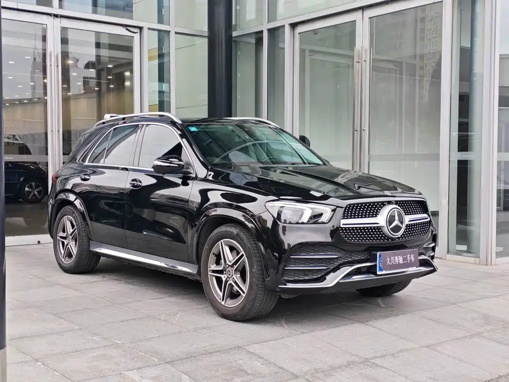 Mercedes-Benz GLE (Import) — миниатюра 3