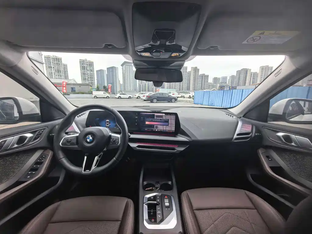 BMW 2 Series — миниатюра 11