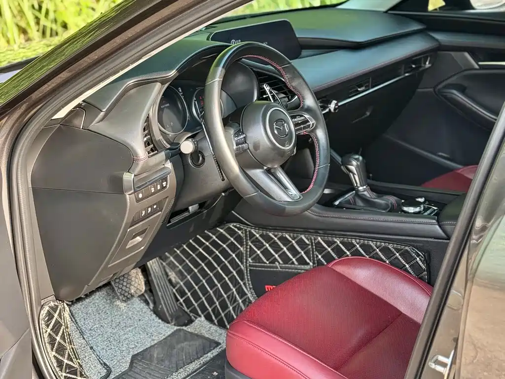 Mazda 3 Axela — миниатюра 7