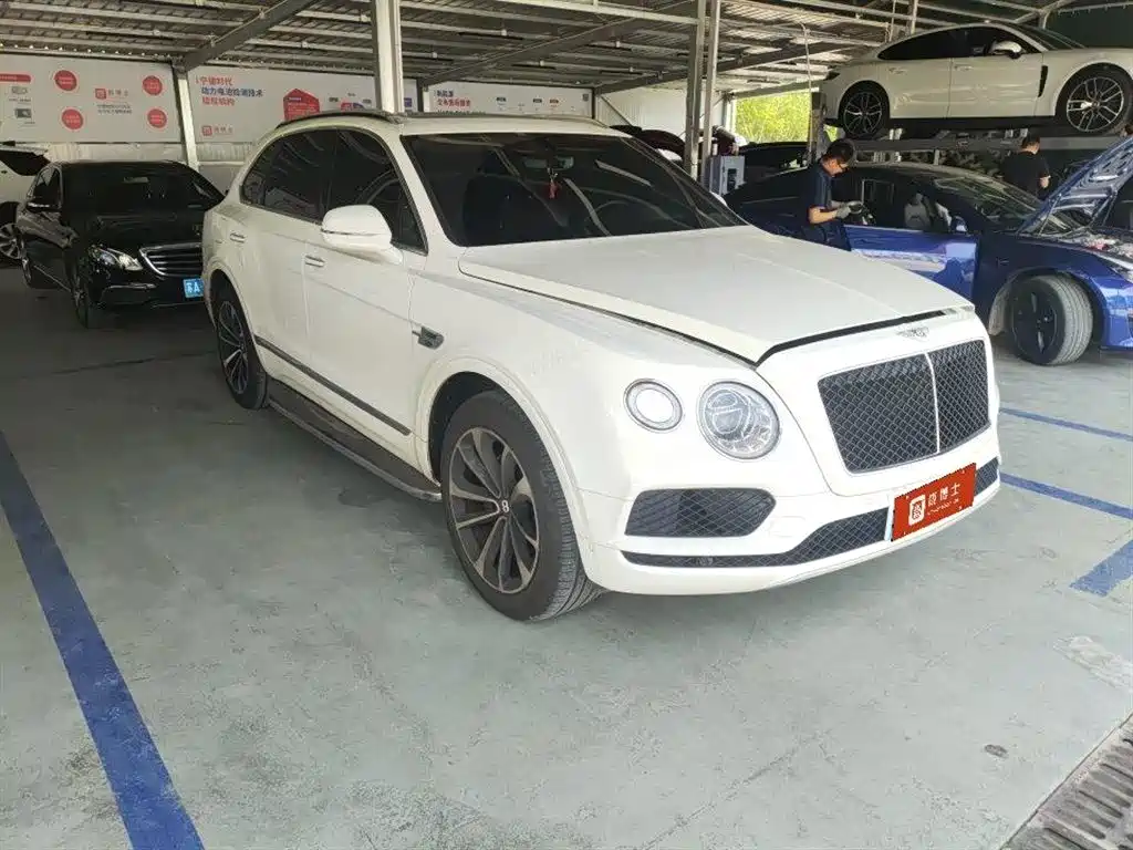 Bentley Bentayga 2020