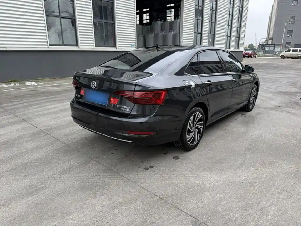 Volkswagen Sagitar — миниатюра 13