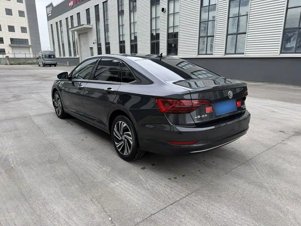 Volkswagen Sagitar — миниатюра 10
