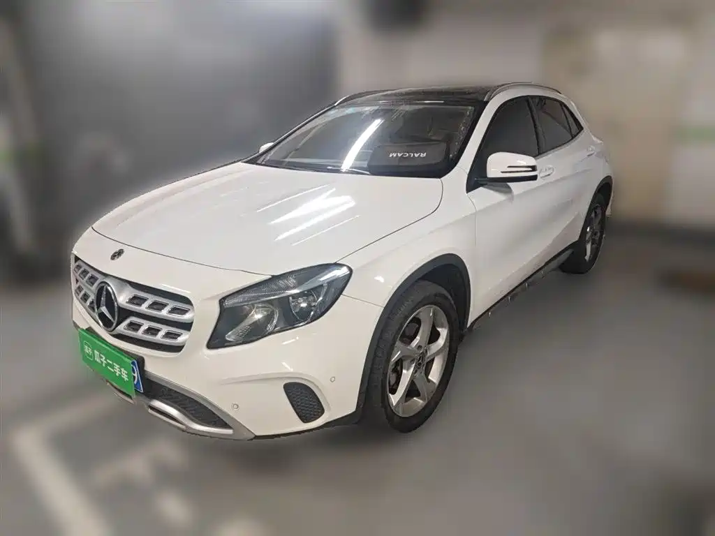Mercedes-Benz GLA 2018
