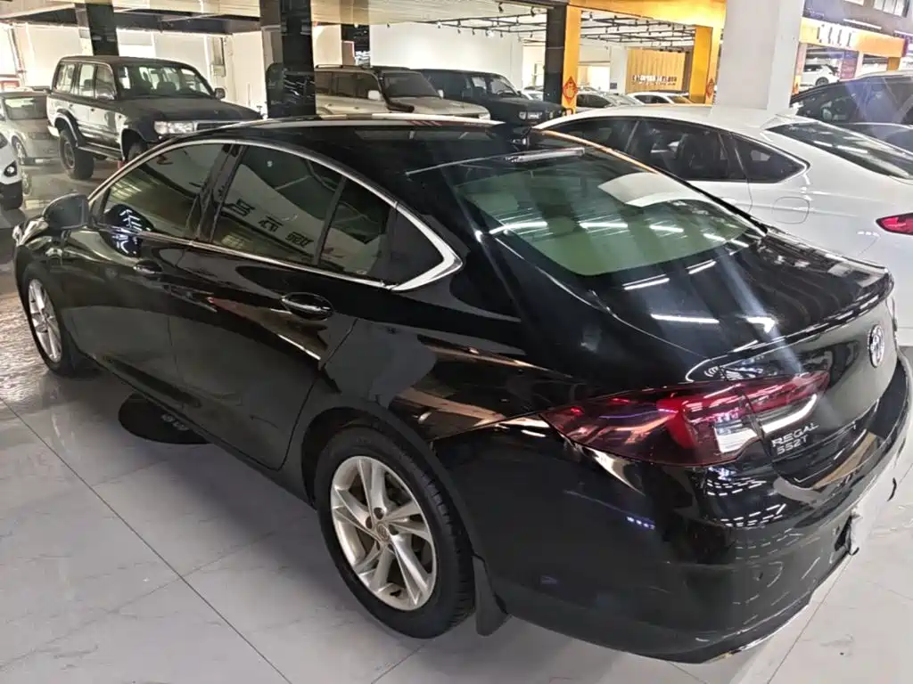 Buick Regal — миниатюра 5