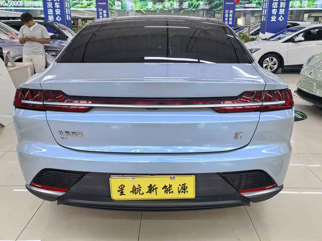 BYD Han — миниатюра 8