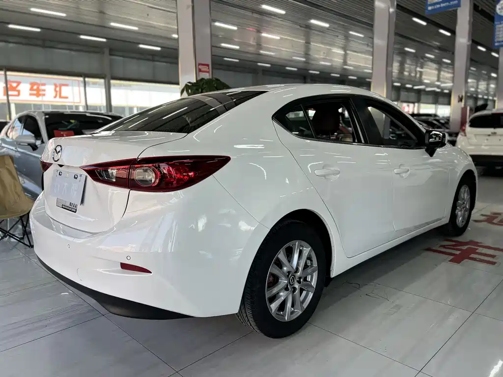 Mazda 3 Axela — миниатюра 7