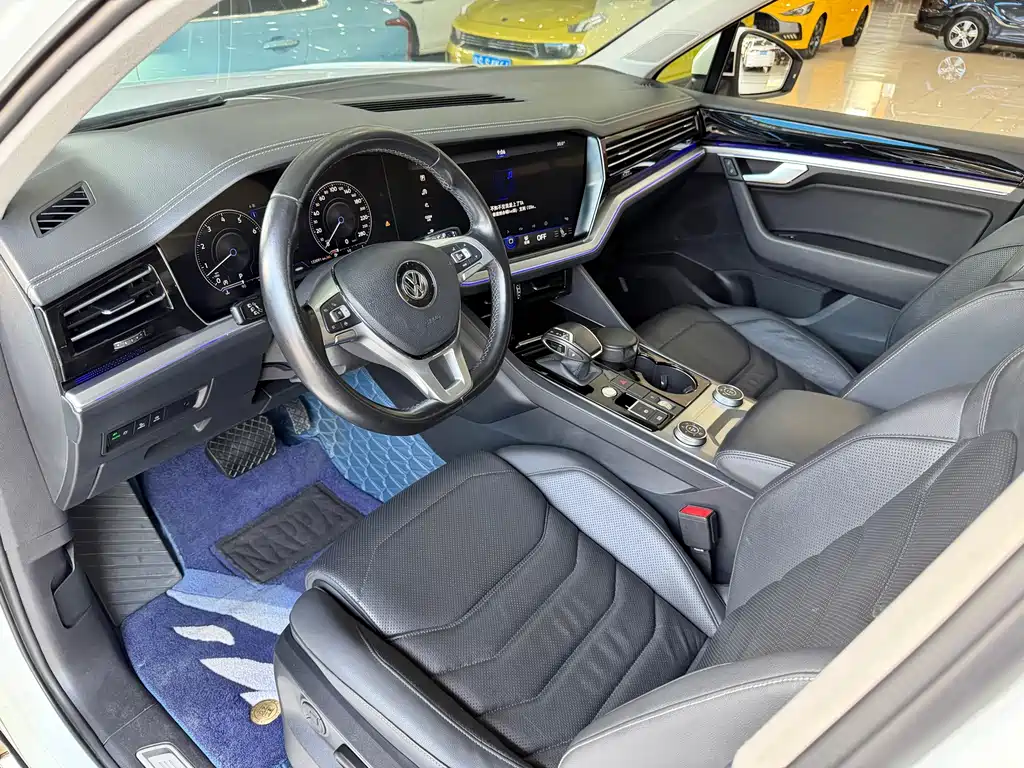 Volkswagen Touareg — миниатюра 6