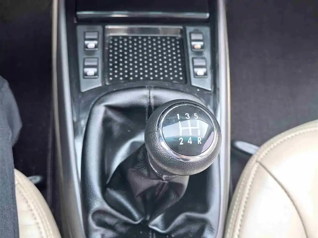 Volkswagen Santana Vista — миниатюра 18