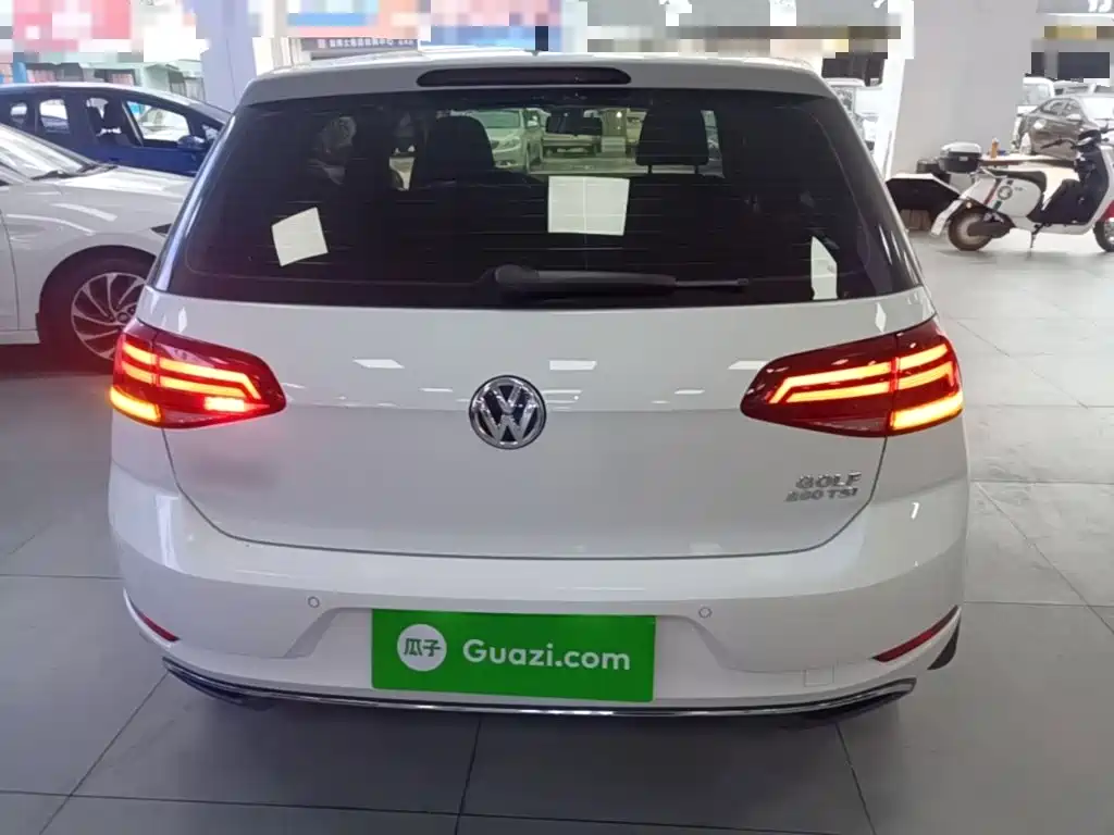 Volkswagen Golf — миниатюра 6