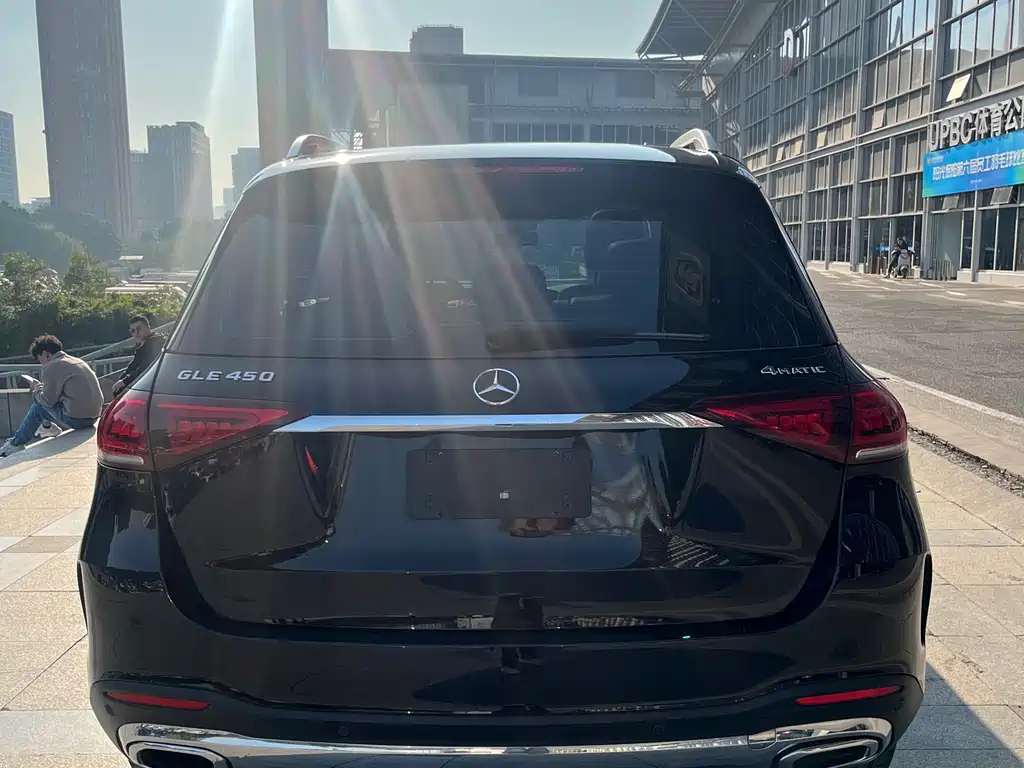 MERCEDES-BENZ GLE