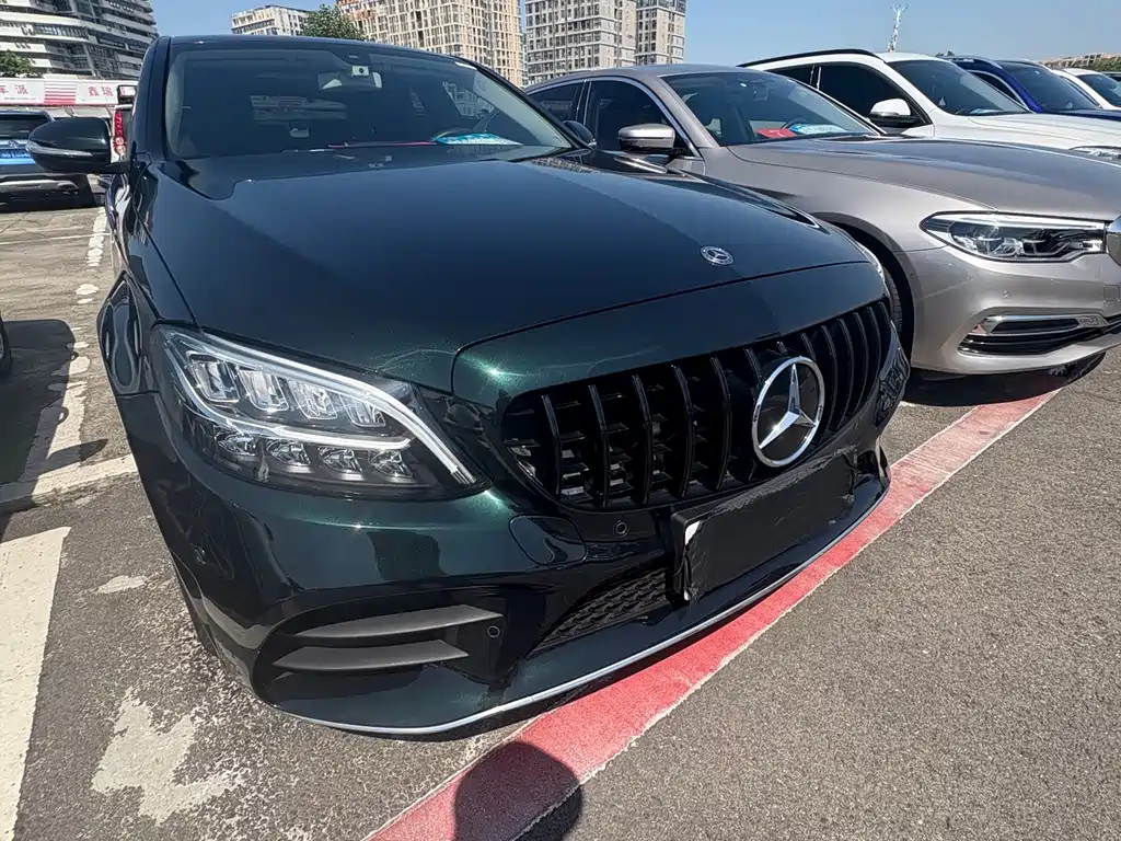 Mercedes-Benz C-Class — миниатюра 3
