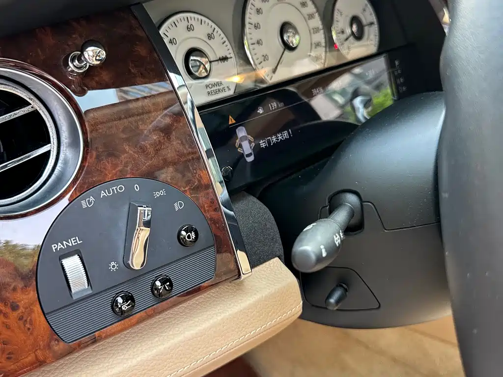 Rolls-Royce Ghost — фотографии объявления, Фото 17