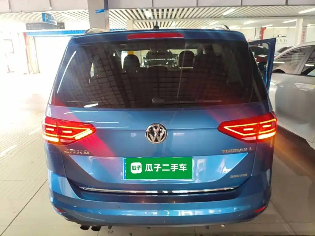 Volkswagen Touran — миниатюра 6