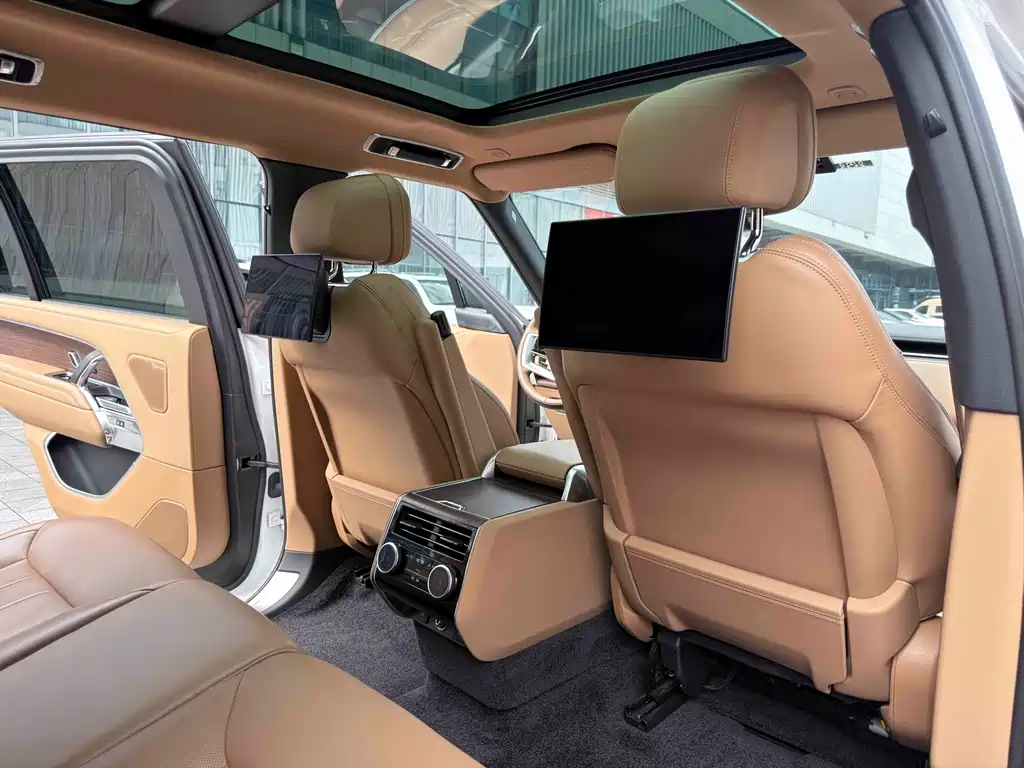 Land Rover Range Rover — миниатюра 14