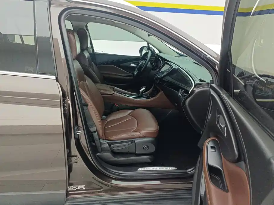 Buick Envision Plus — миниатюра 8