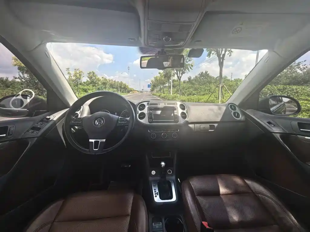 Volkswagen Tiguan — миниатюра 8
