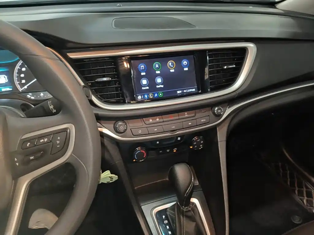 Buick Excelle — миниатюра 10