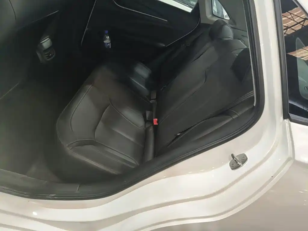 Buick Excelle — миниатюра 17