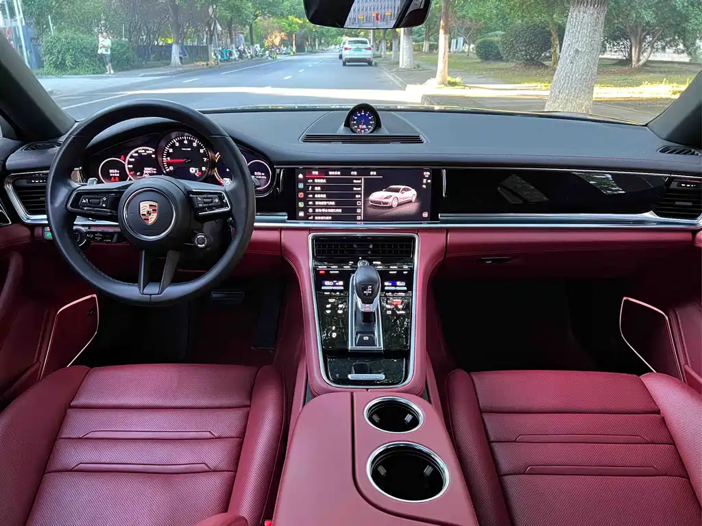 Porsche Panamera — миниатюра 8