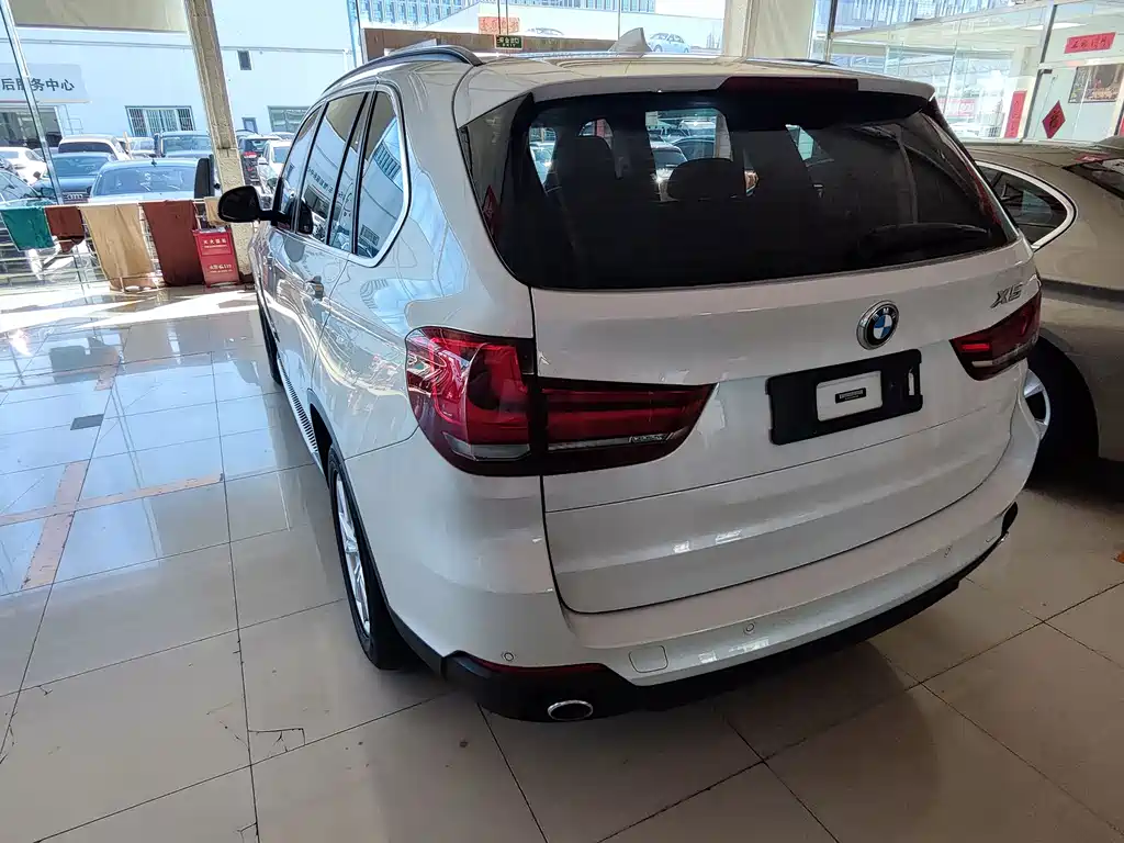 BMW X5 (Import) — миниатюра 14