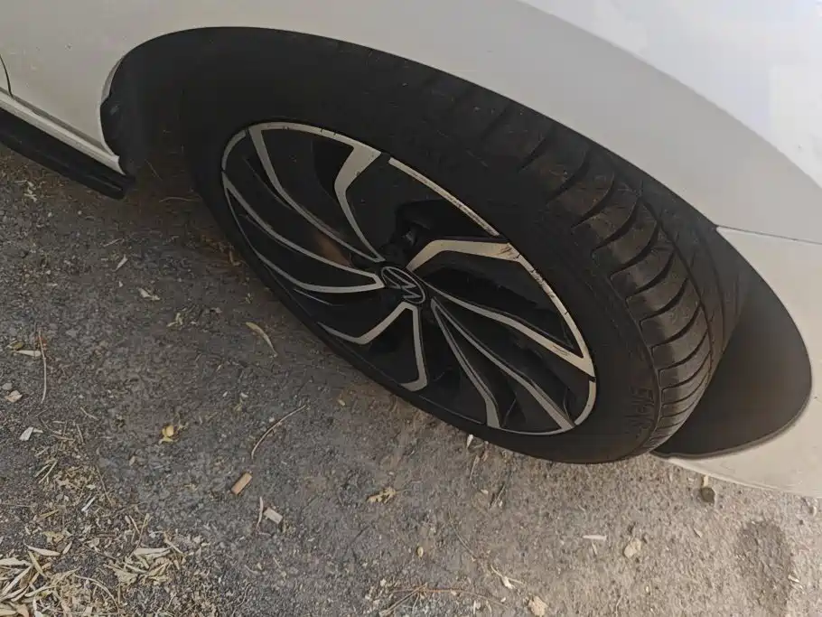Volkswagen Golf — миниатюра 6