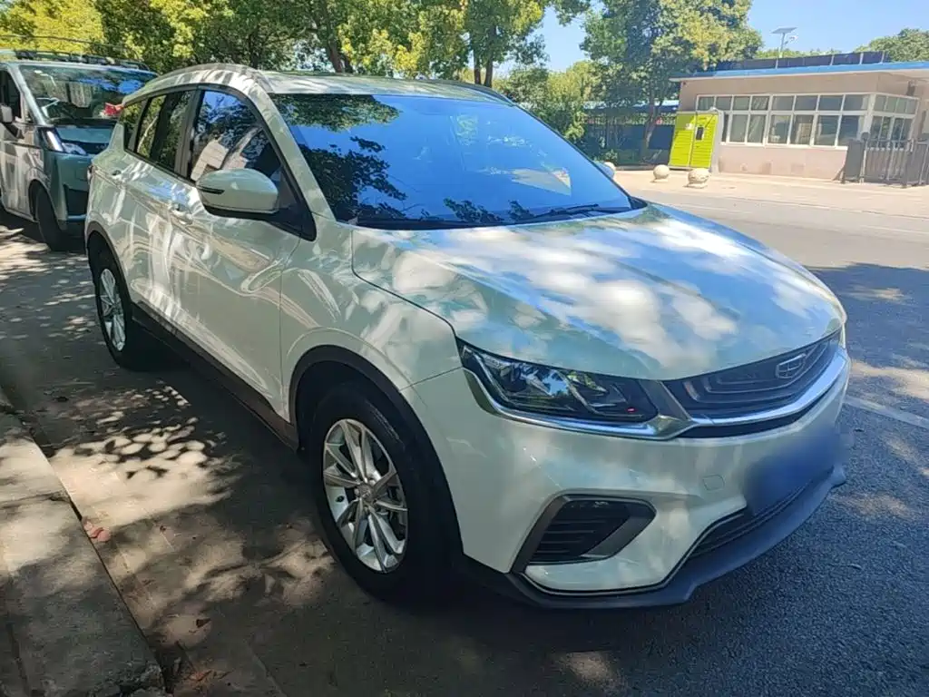 Geely Binyue — миниатюра 4