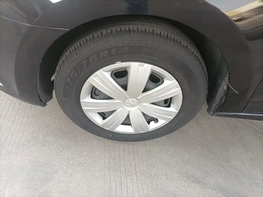 Volkswagen Jetta — миниатюра 23