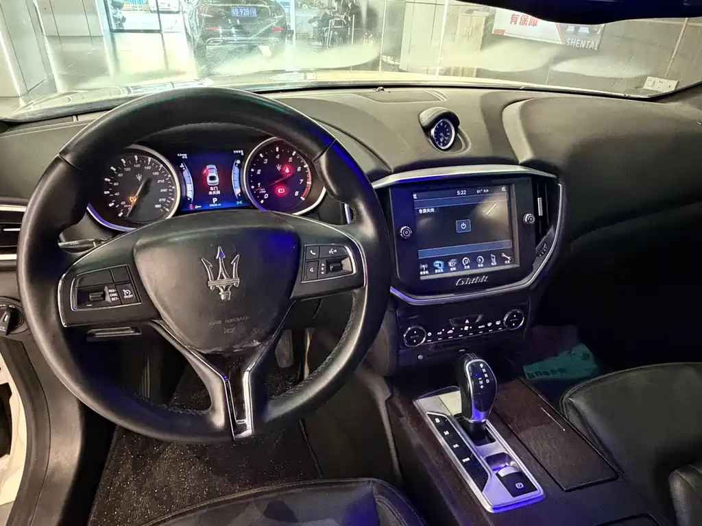 Maserati Ghibli — миниатюра 13