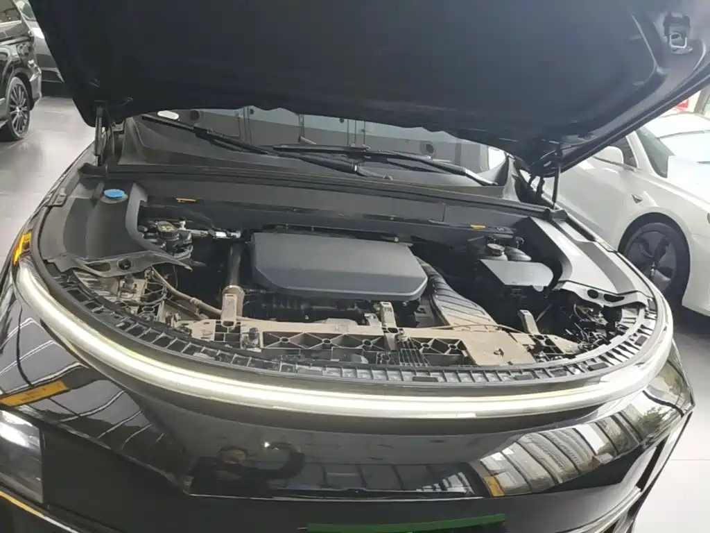 Li Auto Li L9 — миниатюра 20