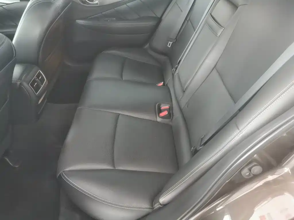 Infiniti Q50L — миниатюра 17