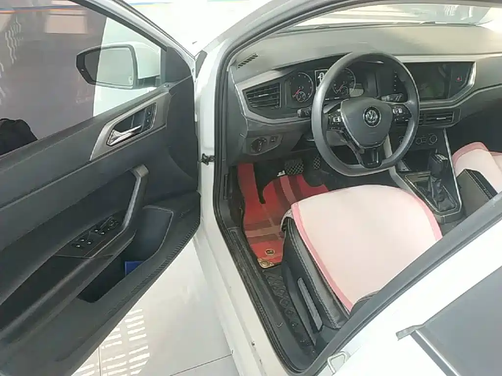 Volkswagen Polo — миниатюра 16