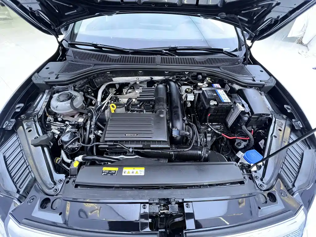 Volkswagen Sagitar — миниатюра 20