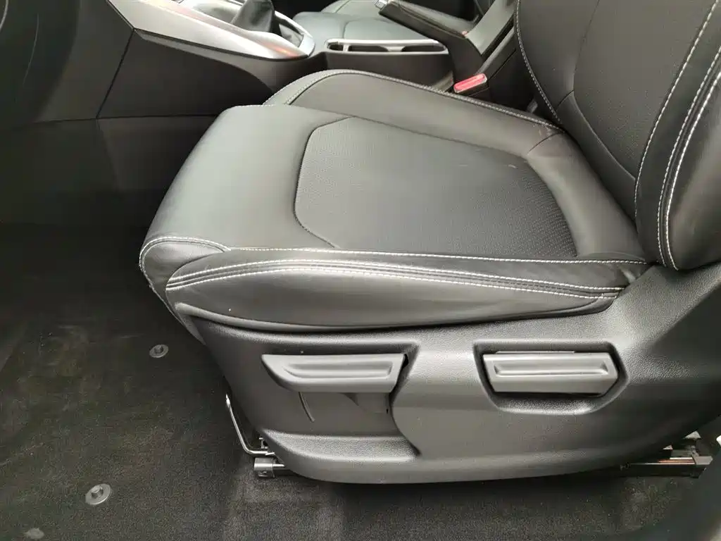 SAIC MAXUS CHASE G50