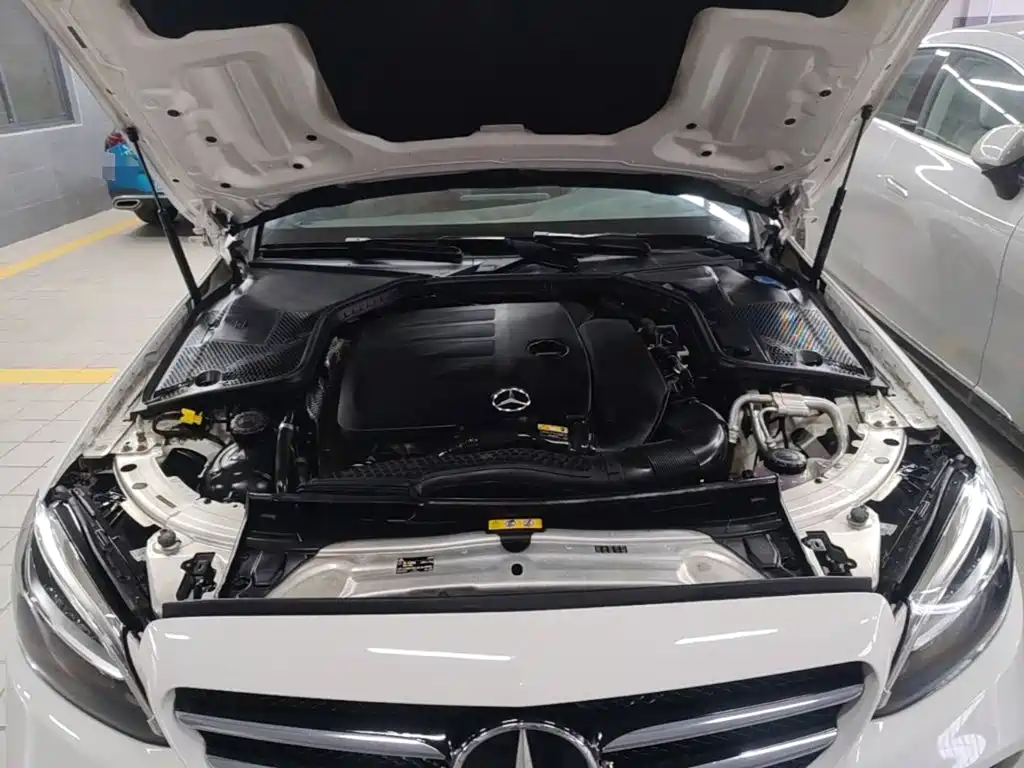 Mercedes-Benz C-Class — миниатюра 20