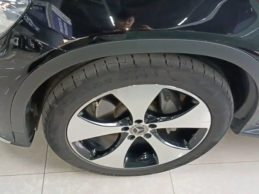 Mercedes-Benz GLC — миниатюра 23