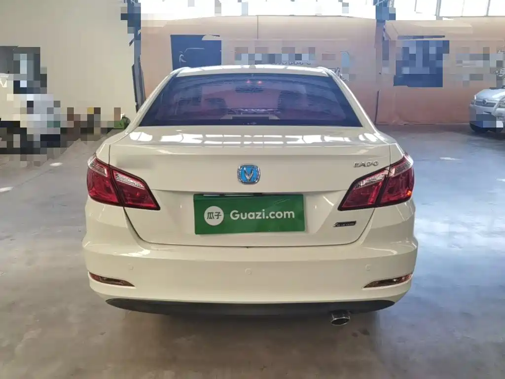 Changan Eado — миниатюра 6