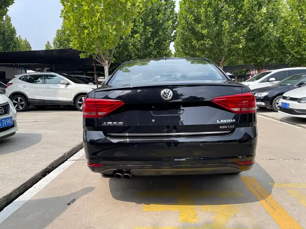 Volkswagen Lavida — миниатюра 14
