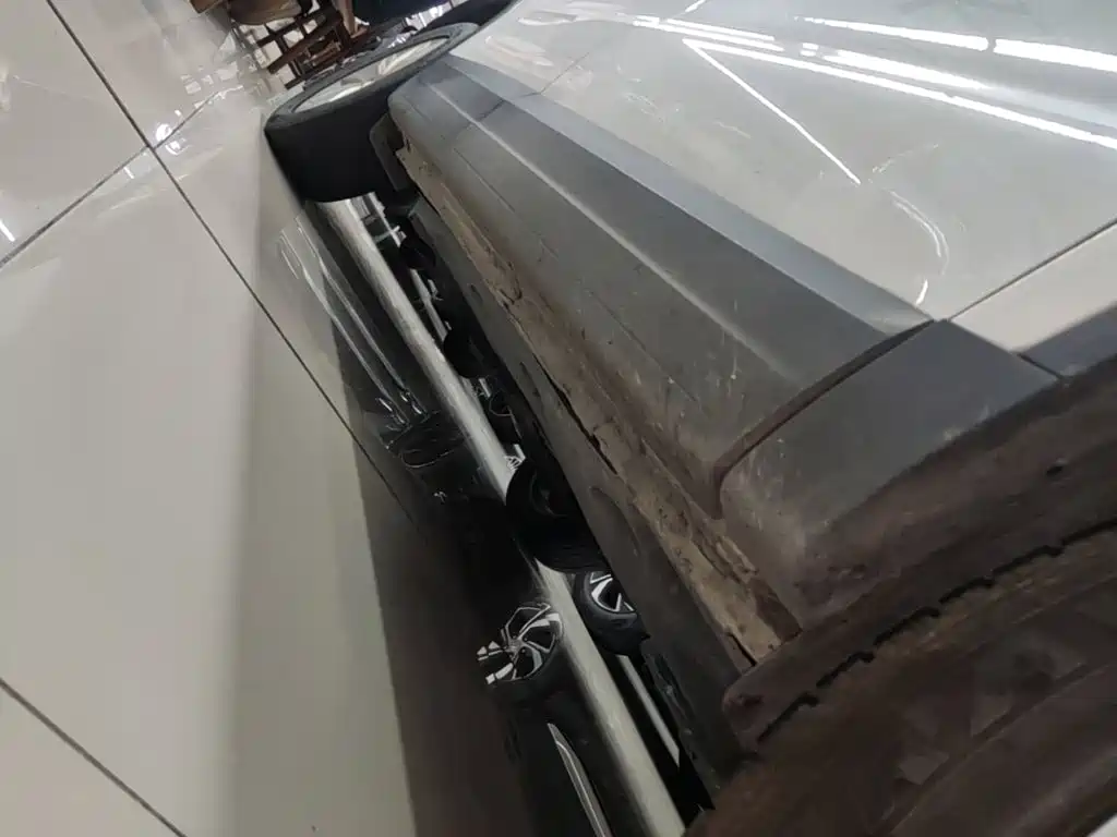 Volkswagen Tiguan — миниатюра 21