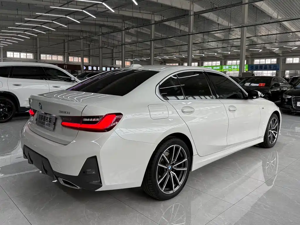 BMW 3 Series — миниатюра 9