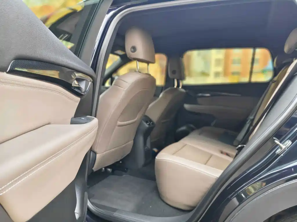 Buick Envision Plus — миниатюра 11