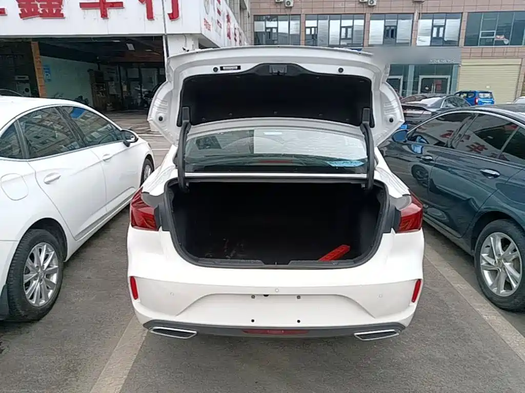 Changan Eado — миниатюра 19