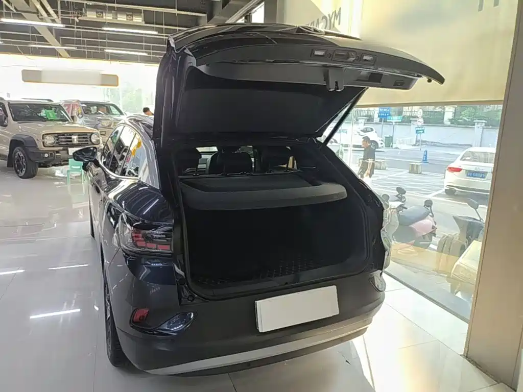 Volkswagen ID.4 Crozz — миниатюра 19