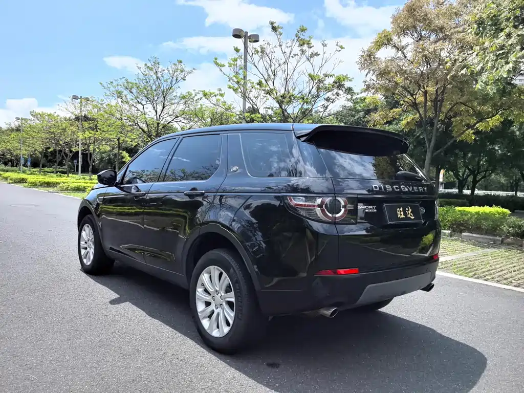Land Rover Discovery Sport — миниатюра 7